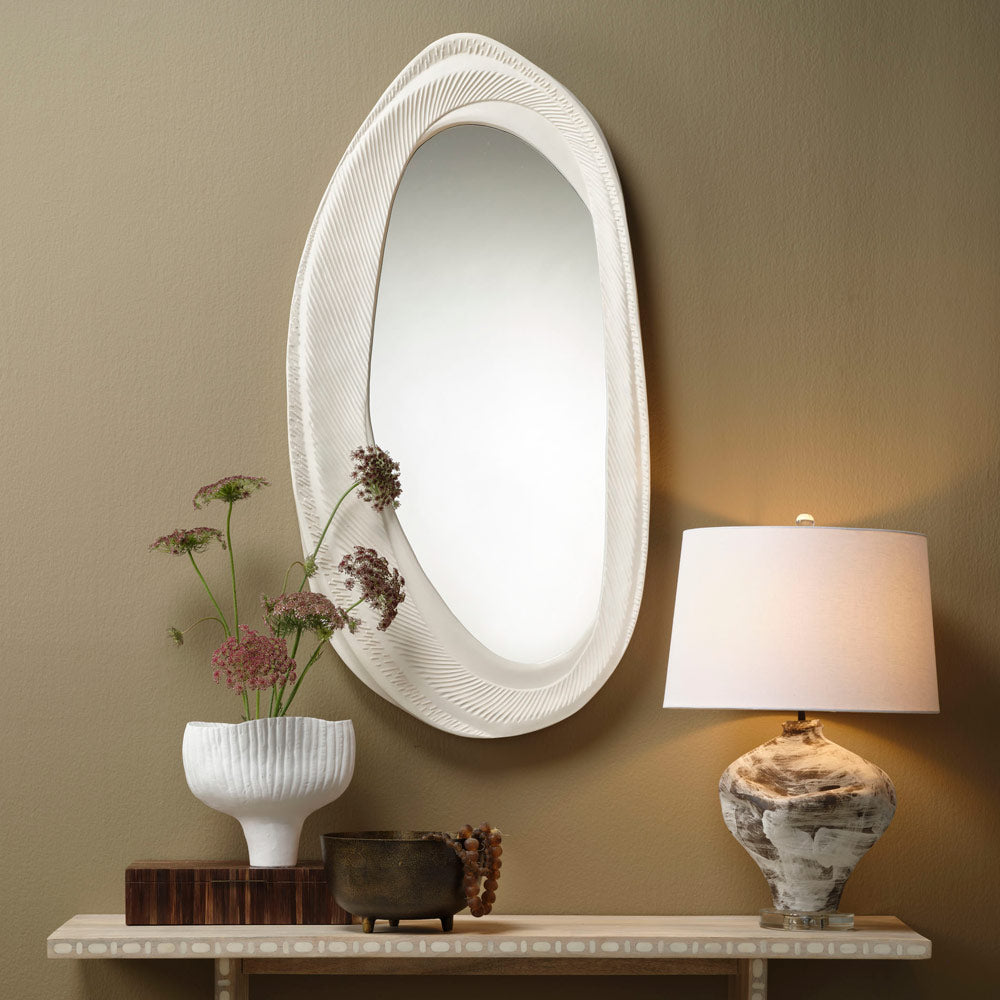 Maurice Table Lamp in Detail.