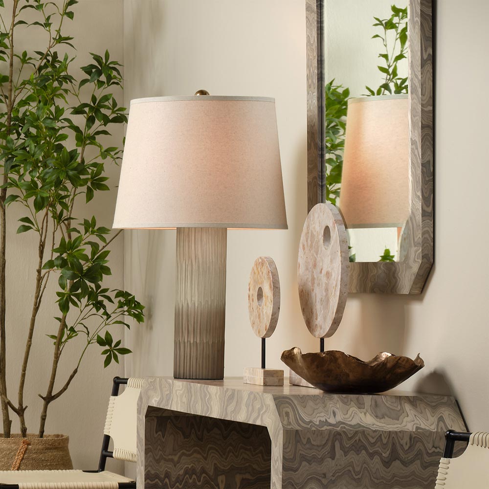 Phoenix Table Lamp in Detail.