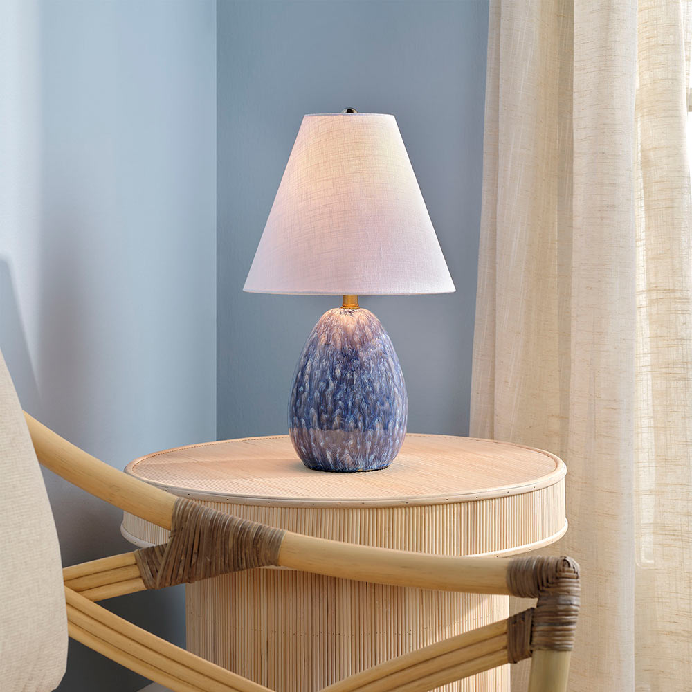 Raindrop Table Lamp in Detail.