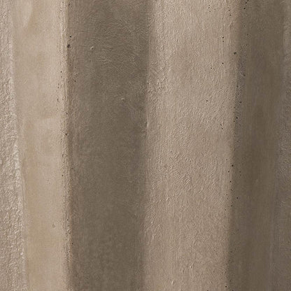 Regal Table Lamp in Detail.