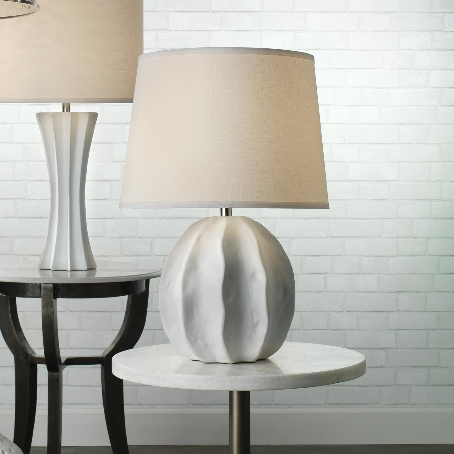 Urchin Table Lamp in Detail.