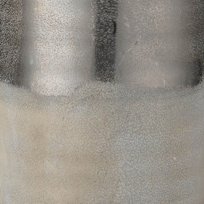 Varnish Table Lamp in Detail.