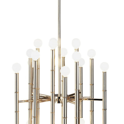 Meurice Chandelier in Detail.