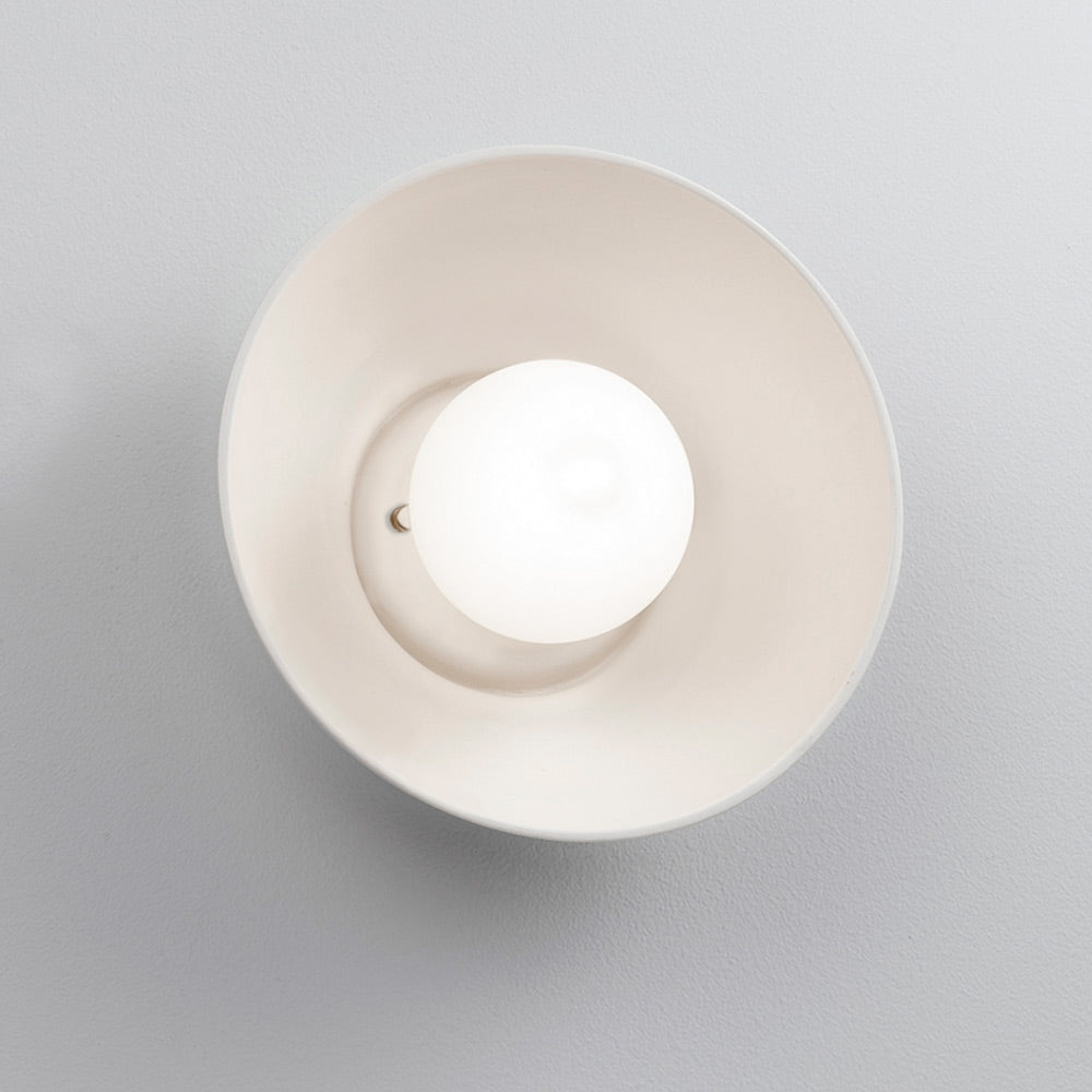 Ambiance Coupe Wall Light in Detail.