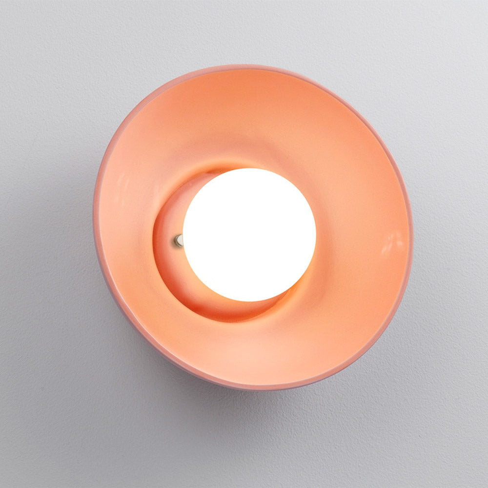 Ambiance Coupe Wall Light in Detail.