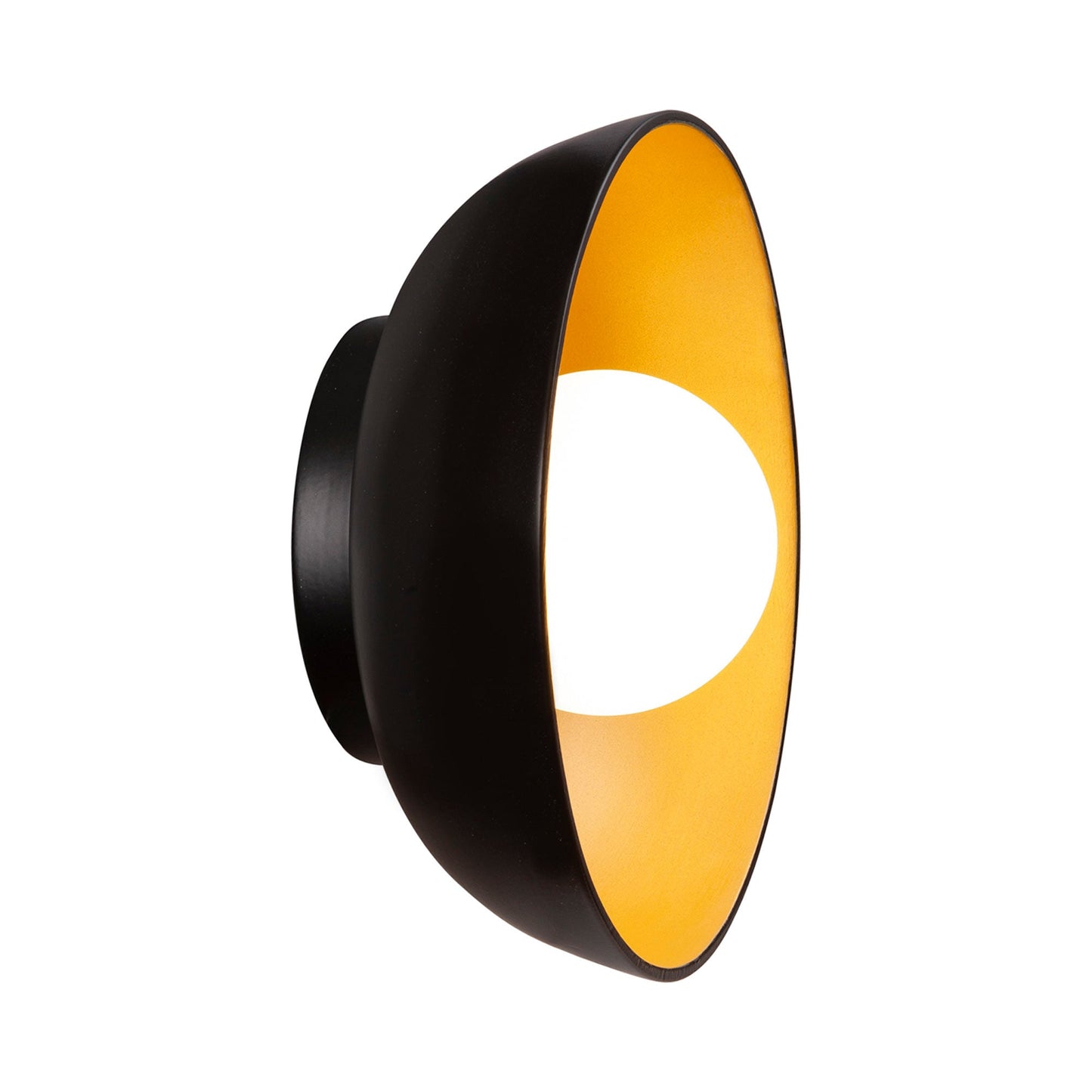 Ambiance Coupe Wall Light in Detail.