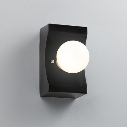 Ambiance Scoop Wall Light in Detail.