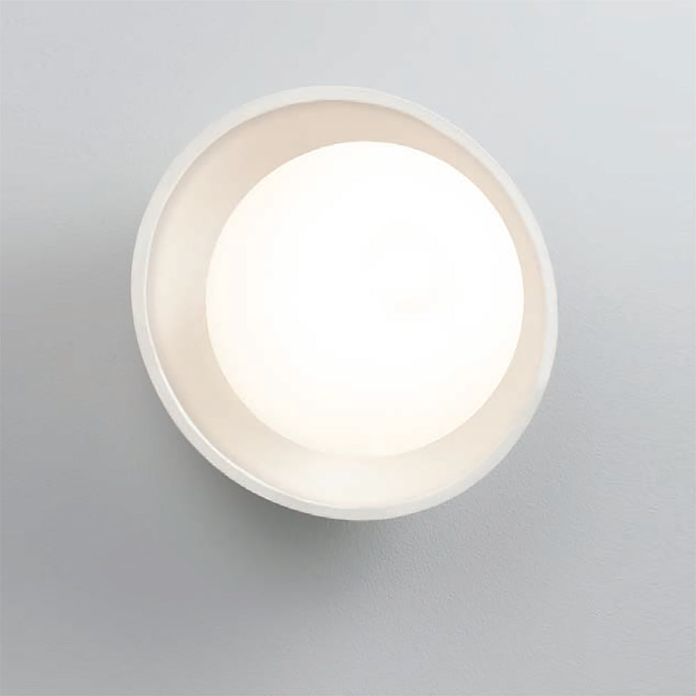 Mini Coupe Wall Light in Detail.