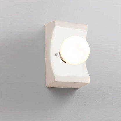 Scoop Wall Light in Detail.