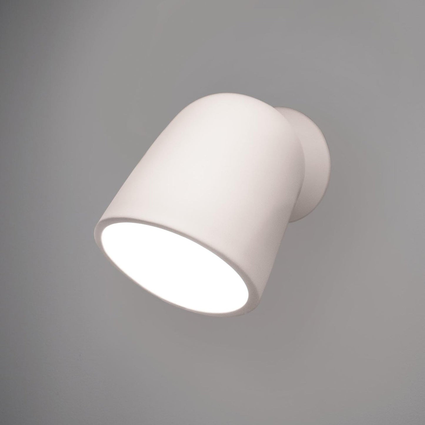 Splash Outdoor Wall Light in Detail.