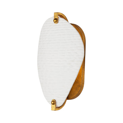 Aliform Wall Light in Detail.