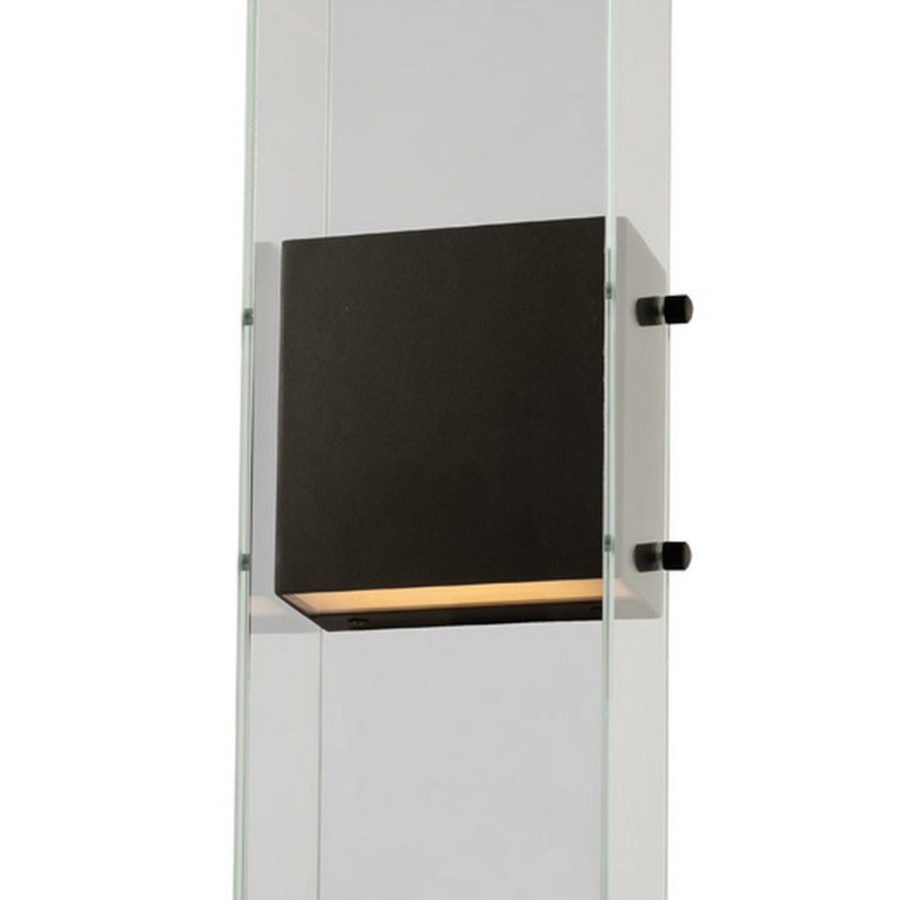 Aria LED Wall Light in Detail.