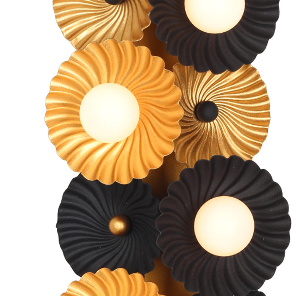 Damask Wall Light in Detail.
