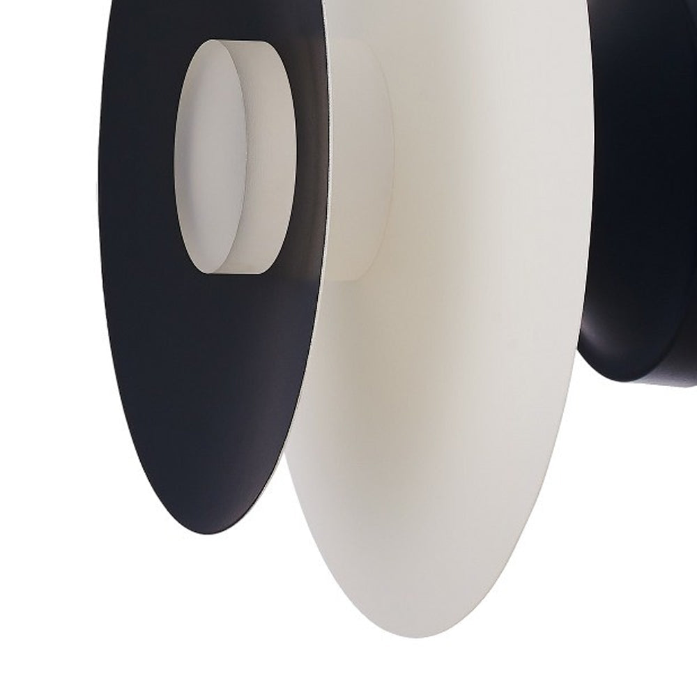 Fresno LED Wall Light in Detail.