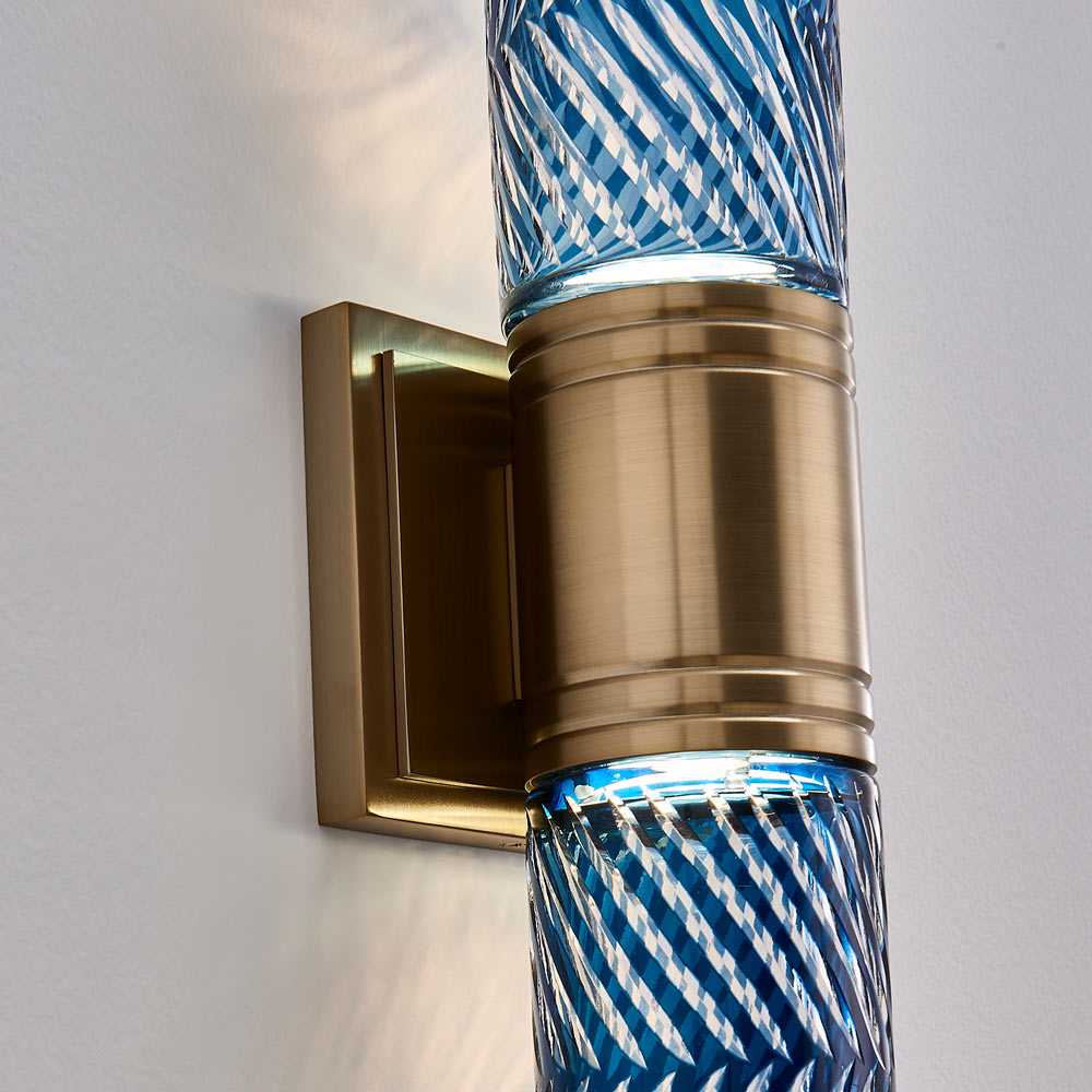 Kiriko LED Wall Light in Detail.