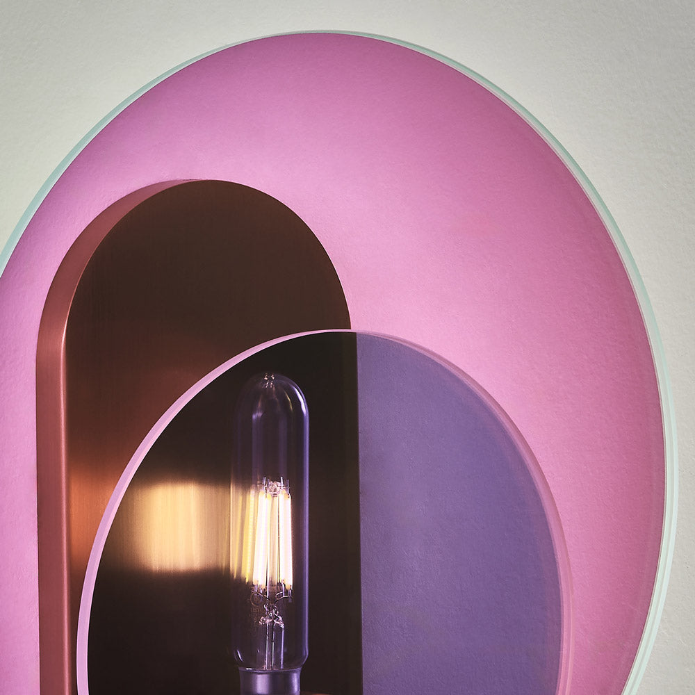 Optics Wall Light in Detail.