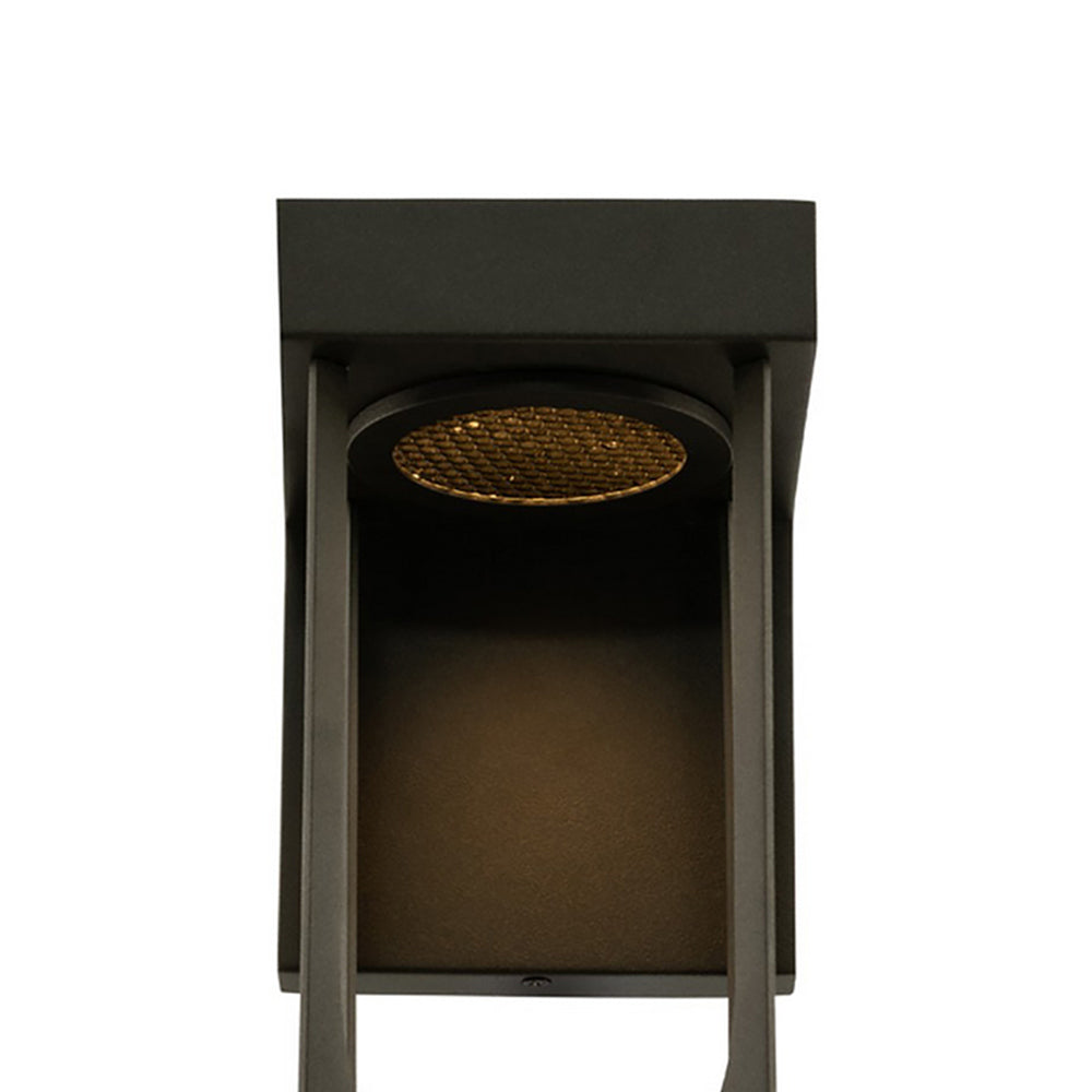 Optika LED Wall Light in Detail.