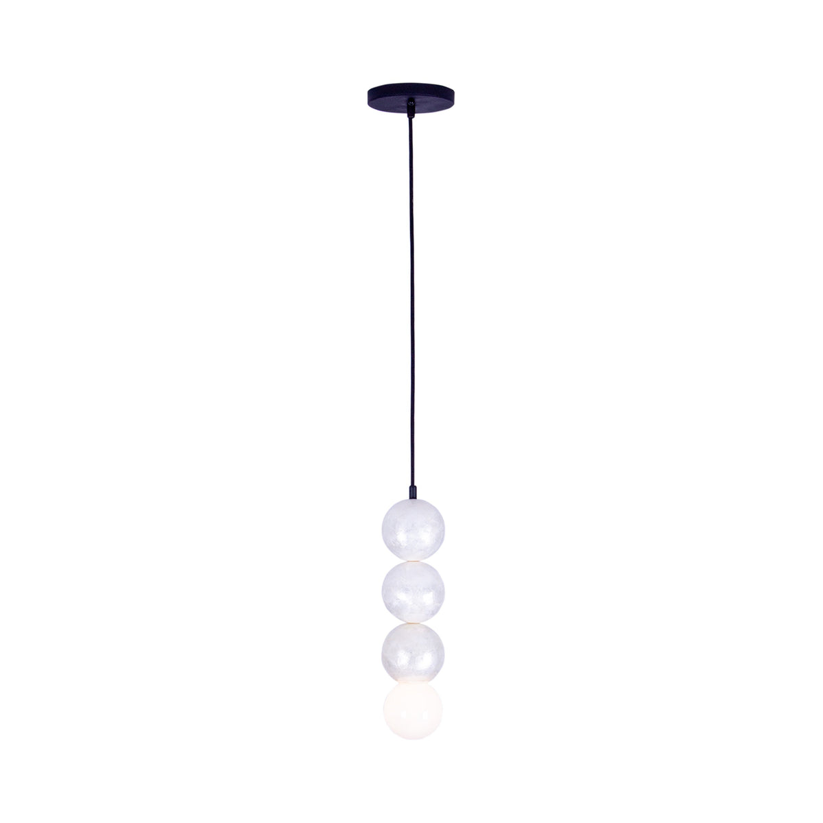 Pearls Pendant Light (17-Inch).