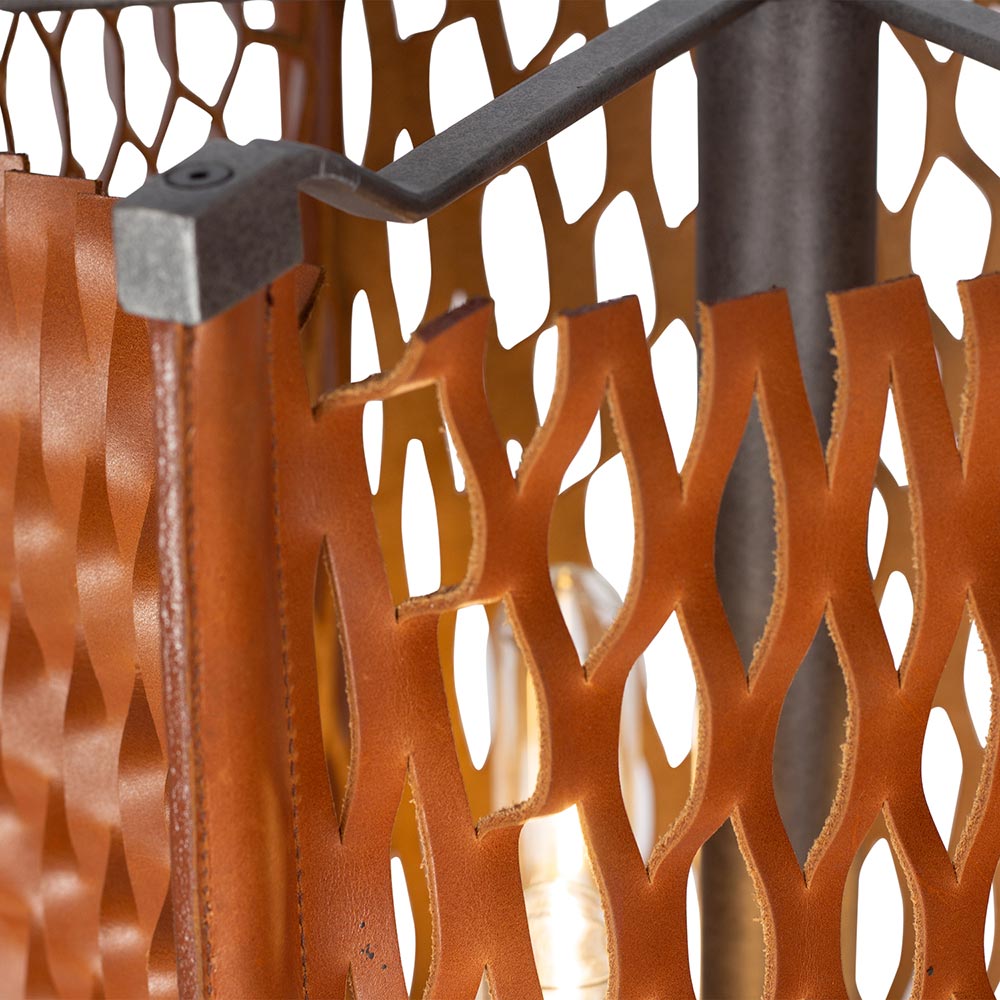 Plexus Floor Lamp in Detail.