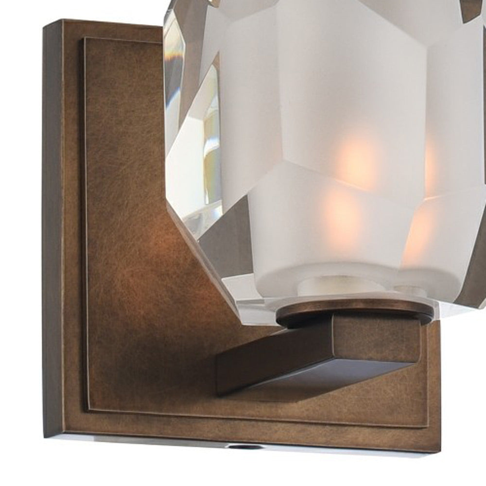 Regent Bath Wall Light in Detail.