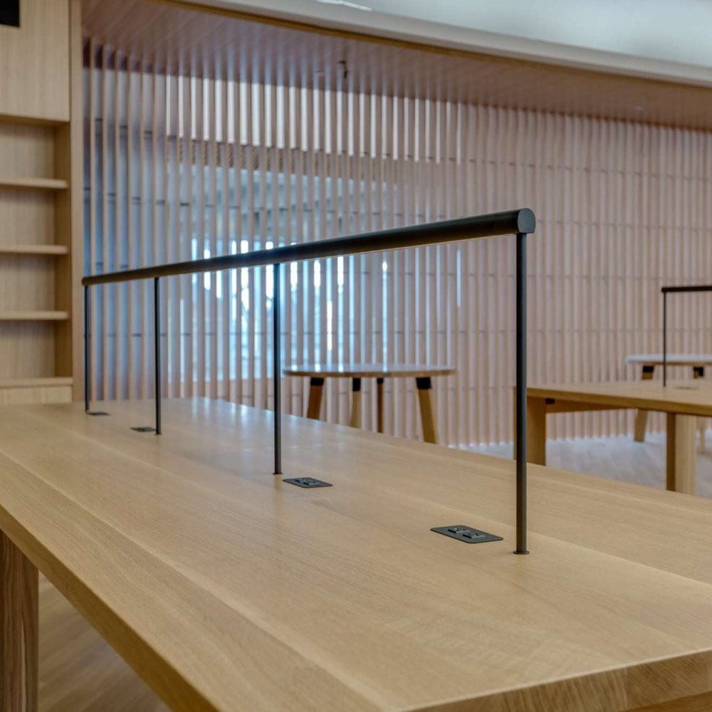 Sobre LED Task Light - Thru Table in library.