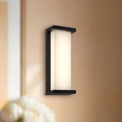 Bravo Outdoor LED Wall Light in Detail.