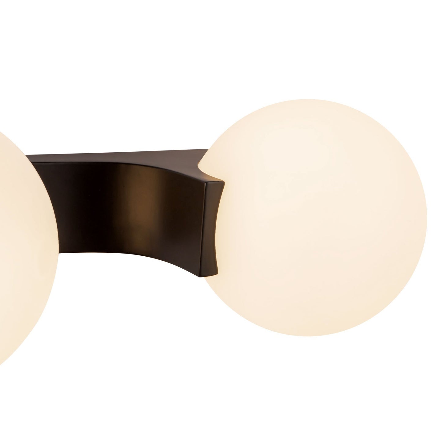 Briar Bath Vanity Light in Detail.