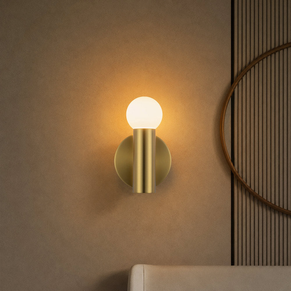 Calla LED Wall Light in Detail.