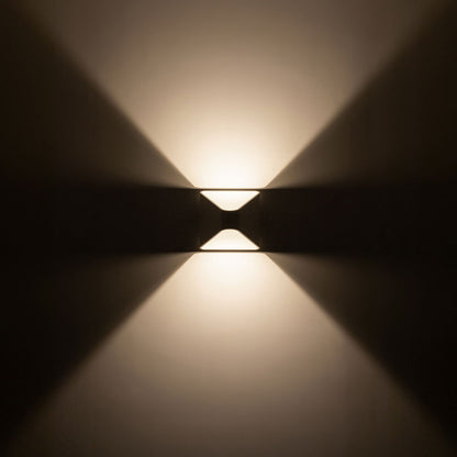 Ellis Outdoor LED Wall Light in Detail.