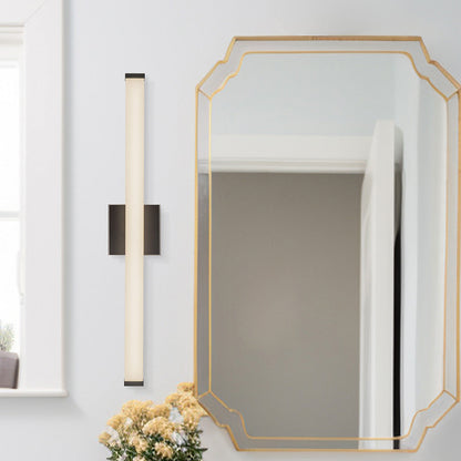 Geri LED Bath Wall Light in Detail.