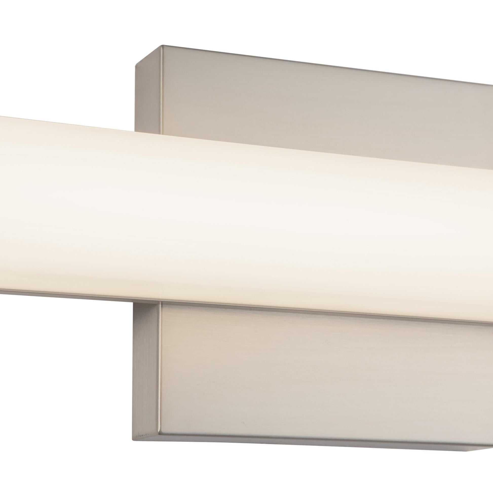 Geri LED Bath Wall Light in Detail.