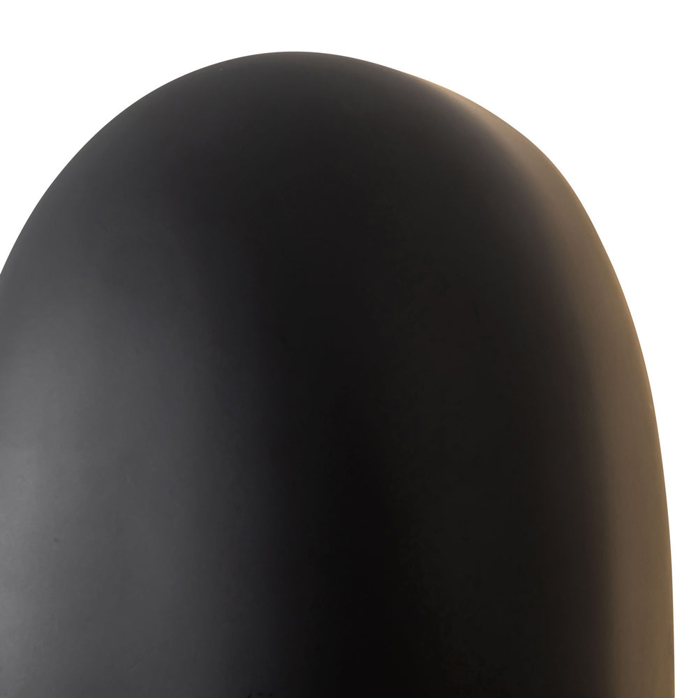 Perle LED Wall Light in Detail.