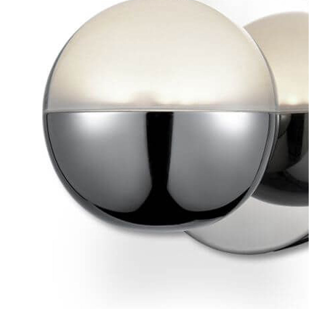 Pluto LED Wall Light in Detail.