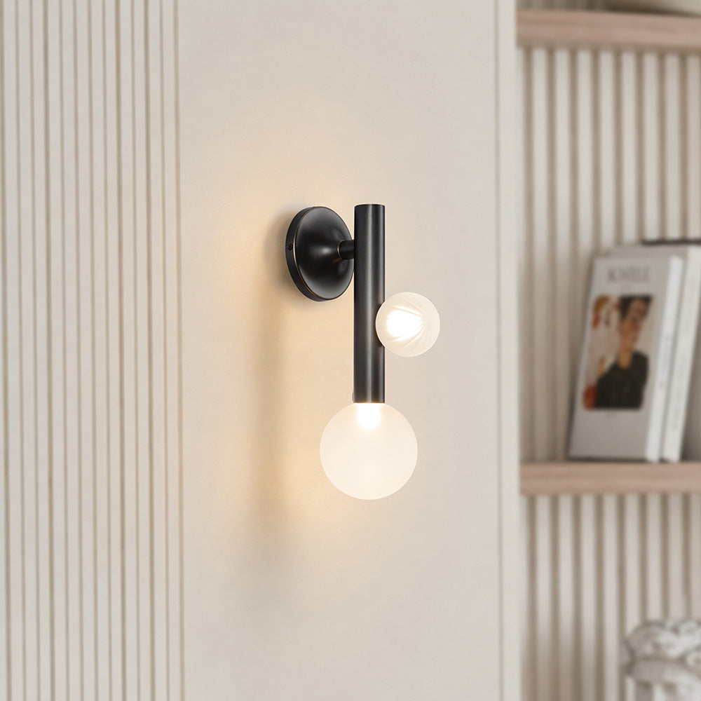 Reese LED Wall Light in Detail.