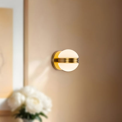 Selene LED Wall Light in Detail.