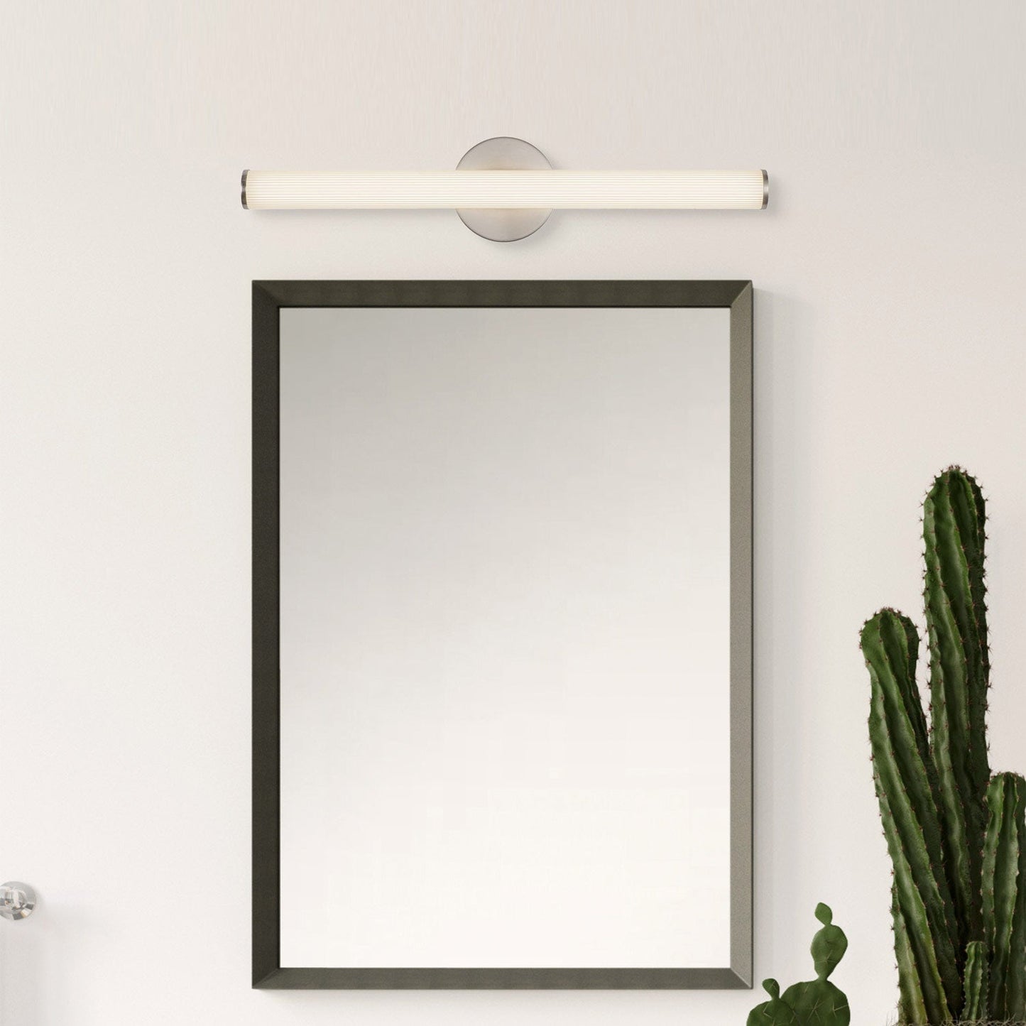 Vire LED Bath Wall Light in Detail.