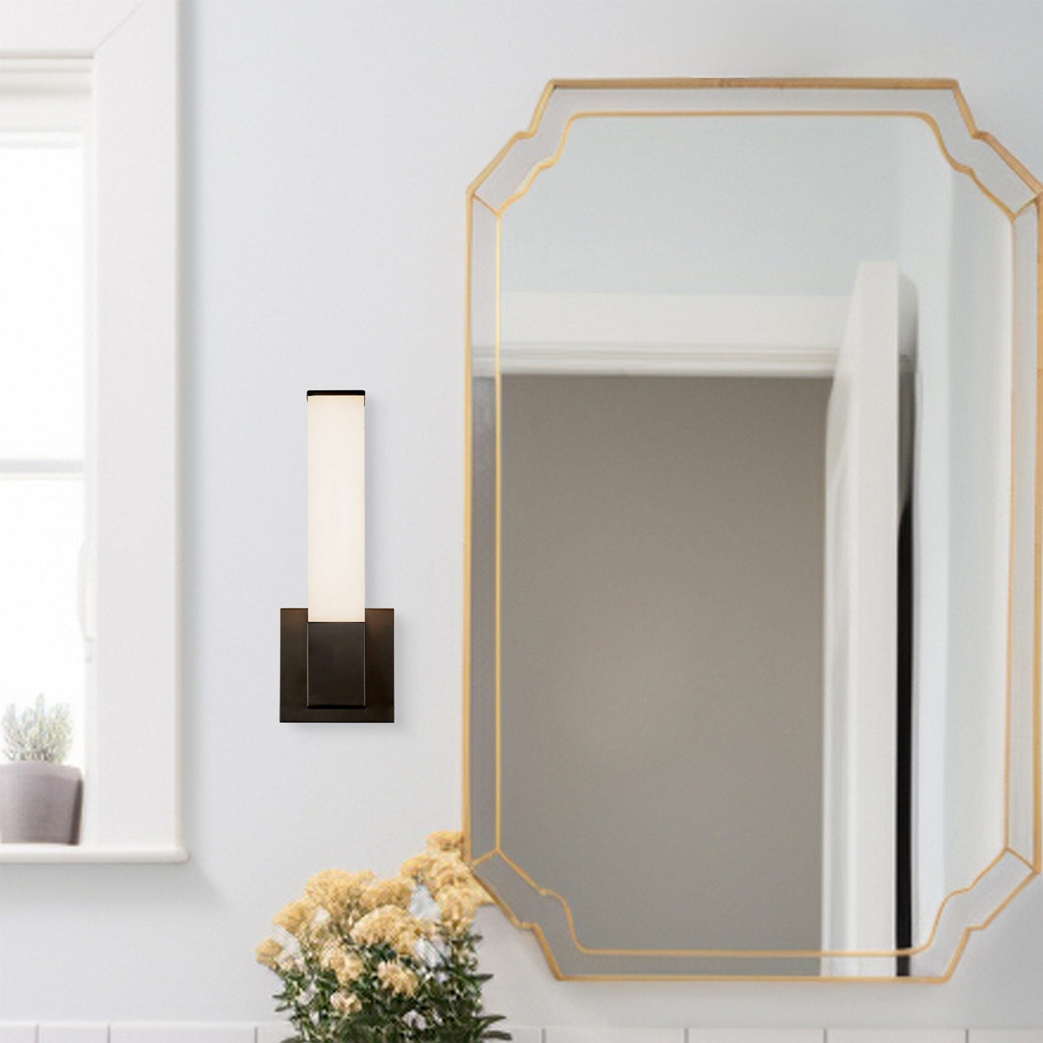 Vivi Vertical LED Bath Wall Light in Detail.