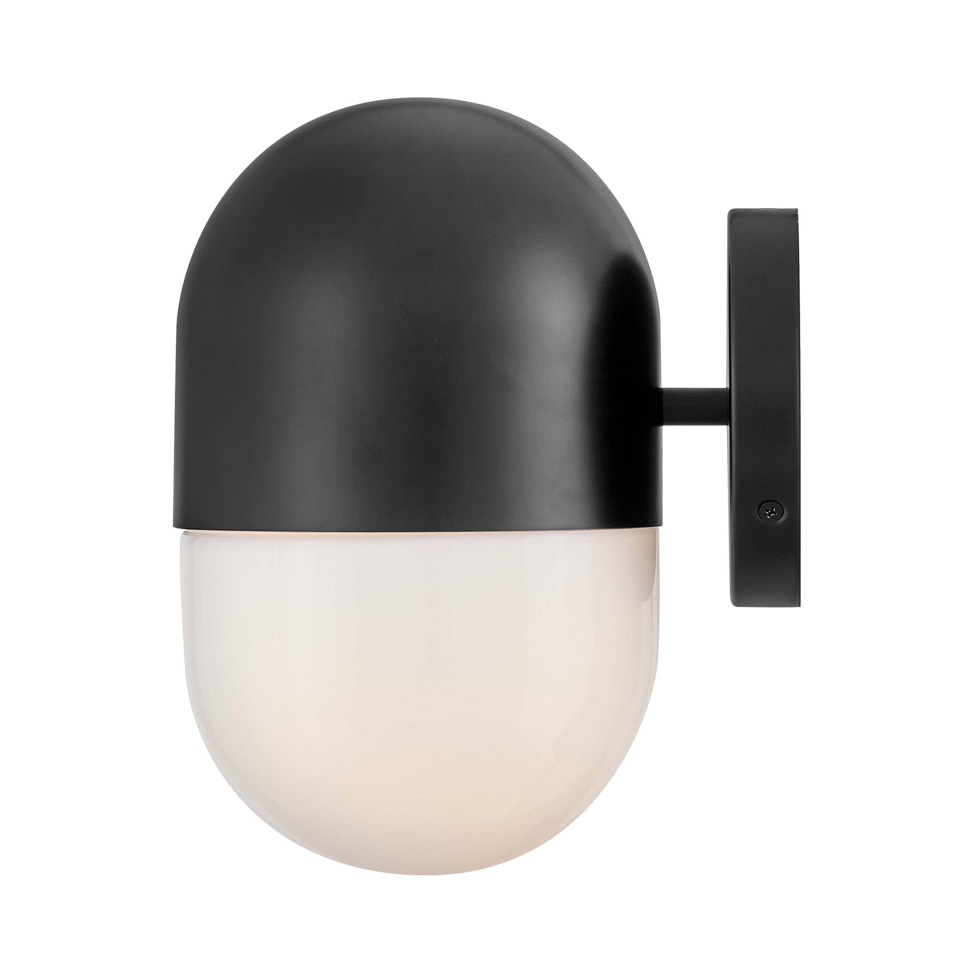 Bardi Outdoor Wall Light in Detail.