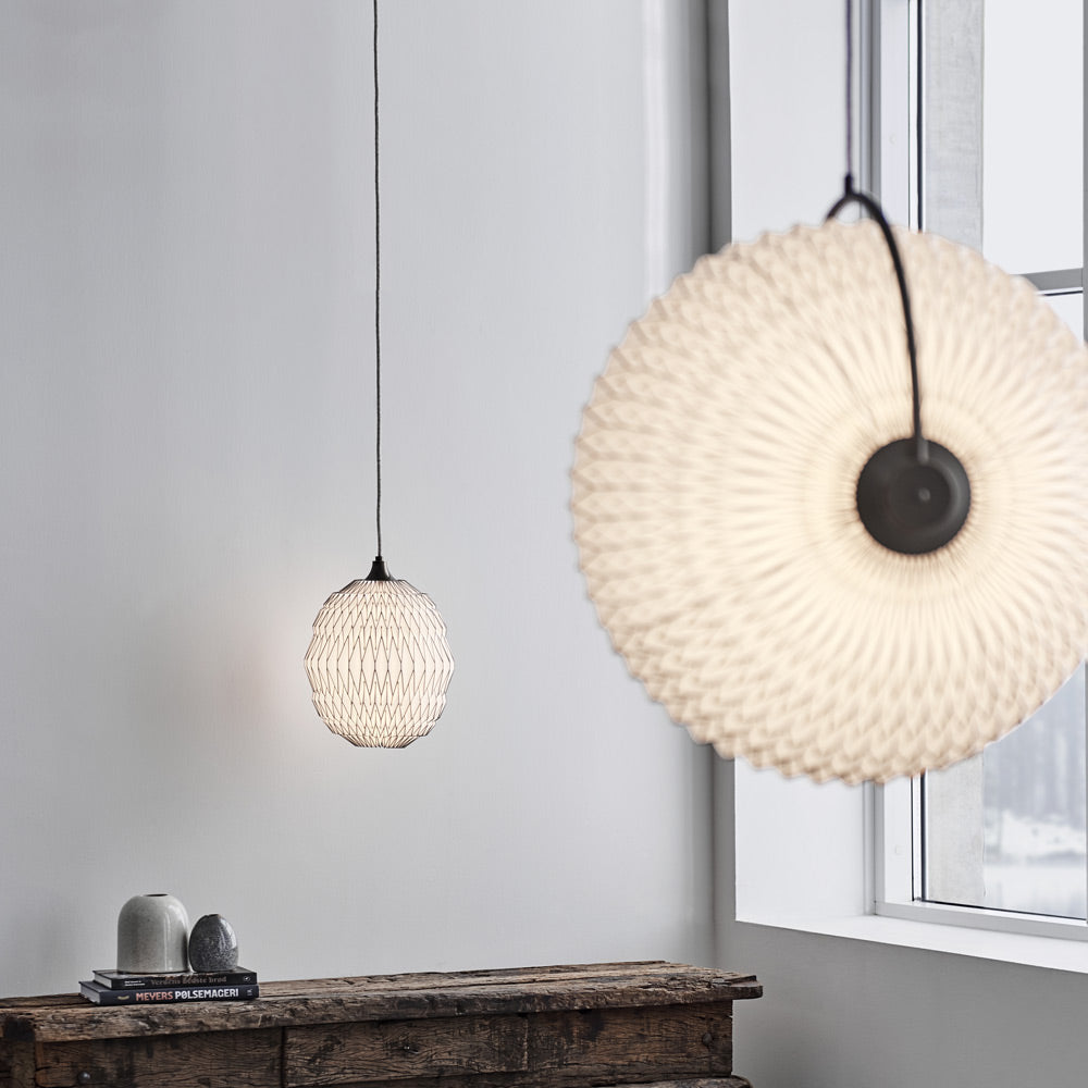 Caleo Original Pendant Light in Detail.