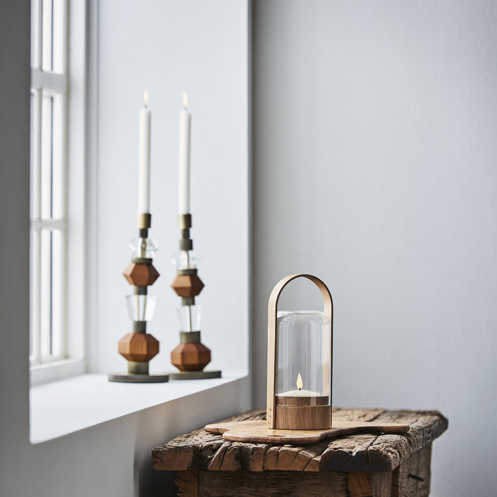 Candlelight LED Table Lamp in Detail.