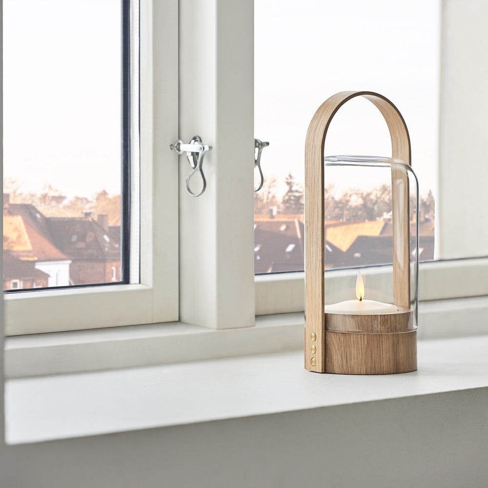 Candlelight LED Table Lamp in Detail.