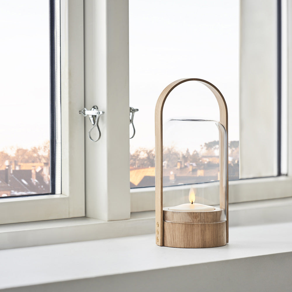 Candlelight LED Table Lamp in Detail.