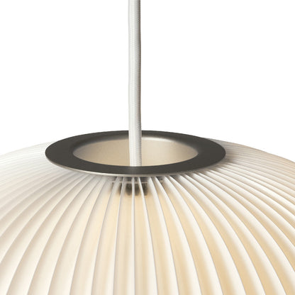 Lamella Pendant Light in Detail.
