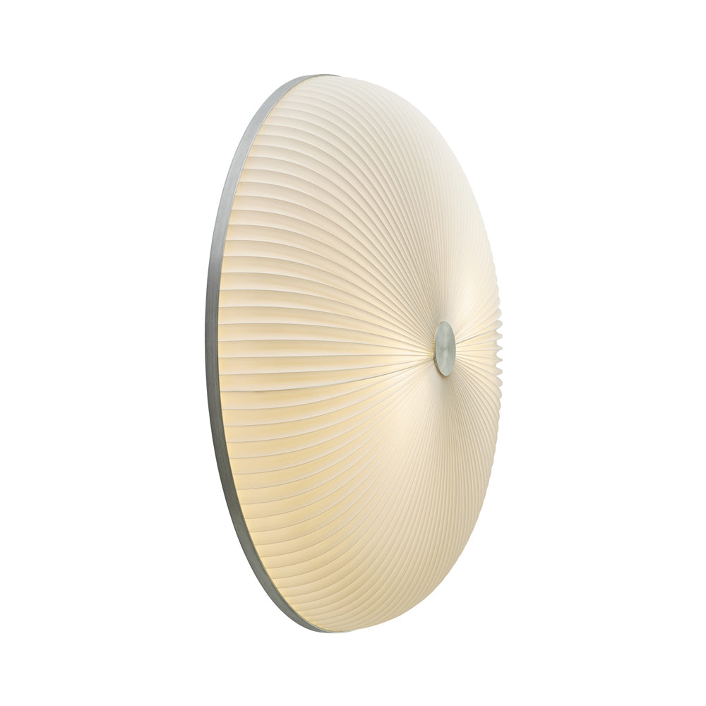 Lamella Plafond Ceiling / Wall Light in Detail.