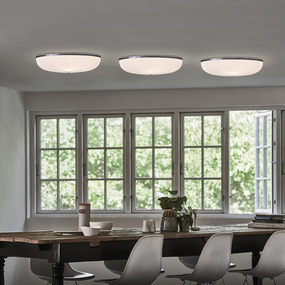 Lamella Plafond Ceiling / Wall Light in dining room.