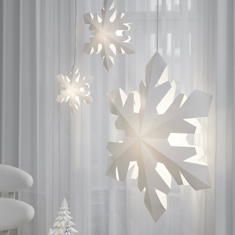 Snowflake Pendant Light in Detail.