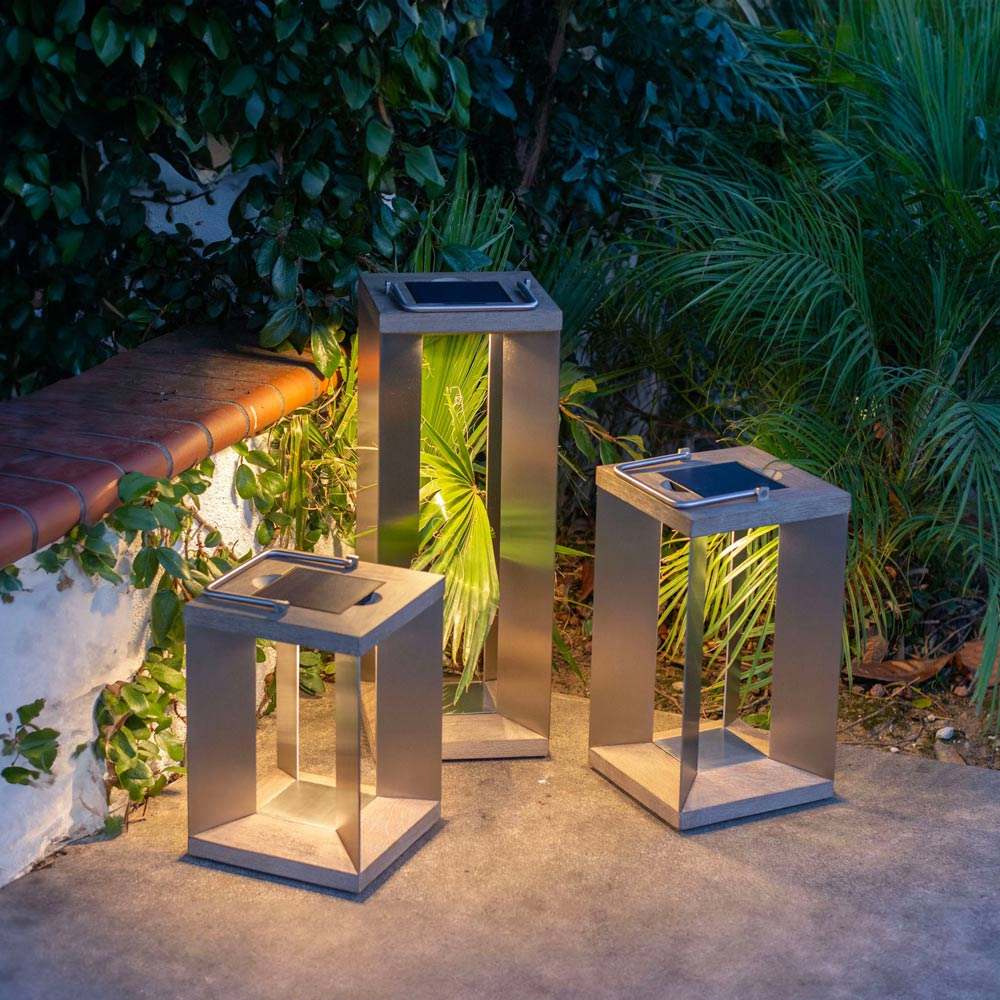 Blade 2.0 Outdoor Solar LED Lantern in Outside Area.