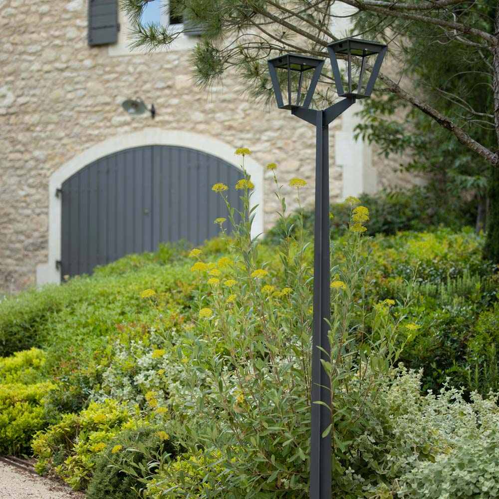 Metro Outdoor Solar LED Floor Lamp in Outside Area.