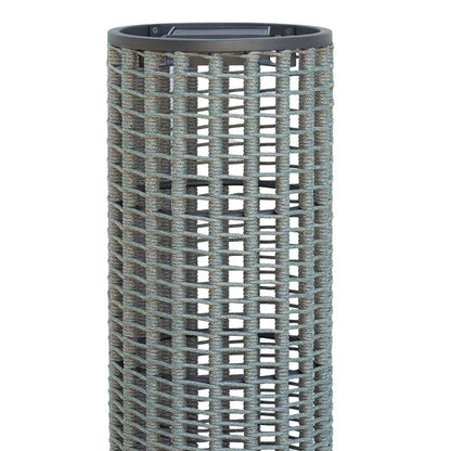 Solo Solo LED Floor Lamp in Detail.