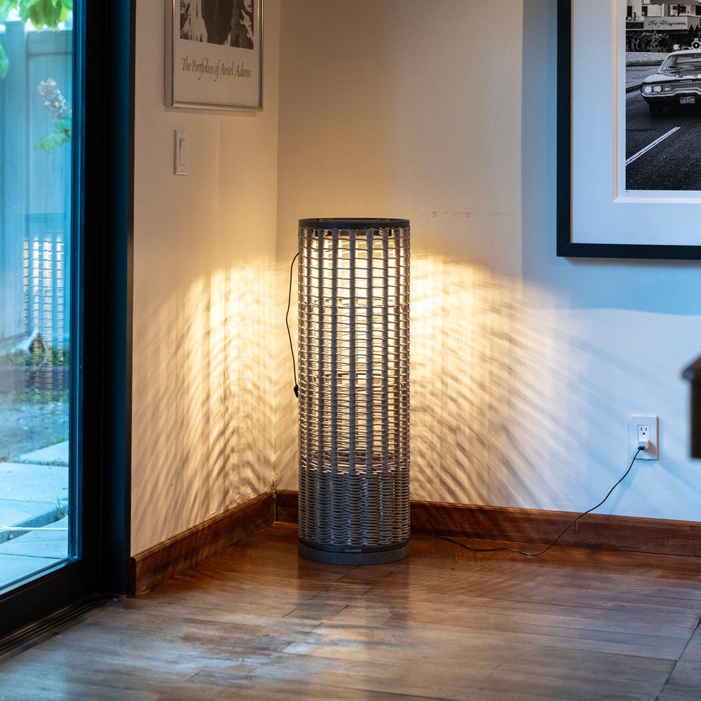 Solo Solo LED Floor Lamp in living room.